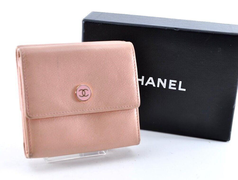 Chanel　シャネル　ココマーク　三つ折り財布　レザー　革　シールあり　箱付き