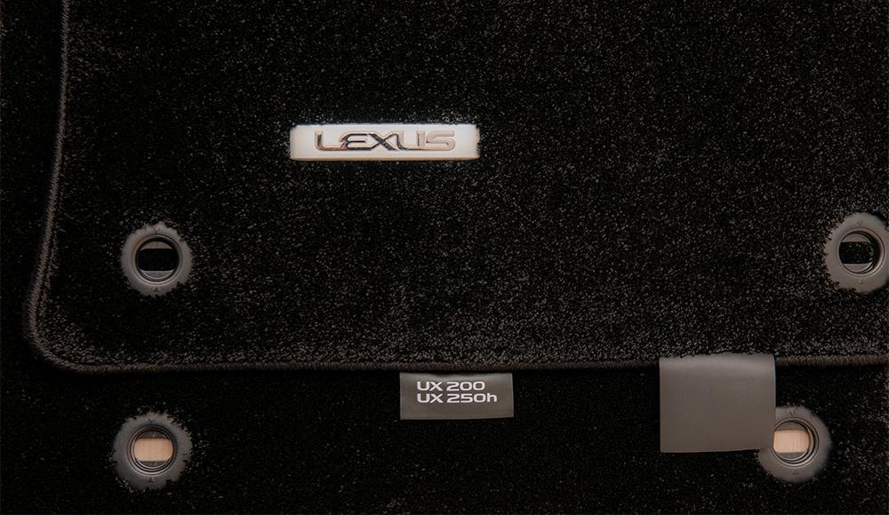 時間指定不可】 【新品・未使用】レクサスUX 純正フロアマット