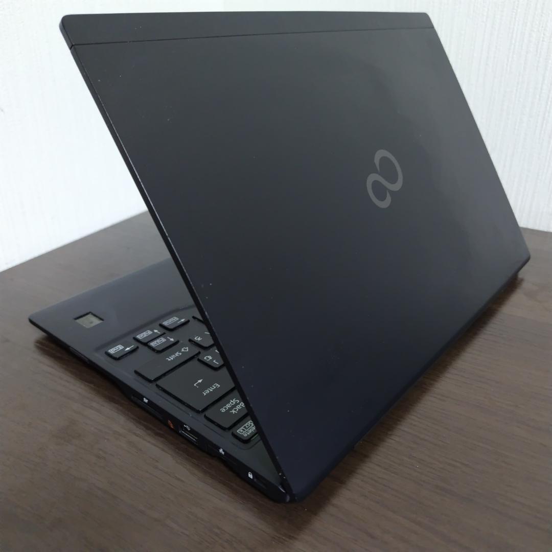 第10世代Corei5：薄型モバイル】富士通／U9310E／8GB／256GB