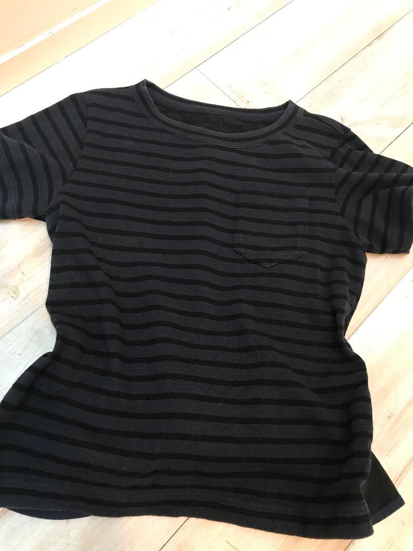 sacai サカイ ネイビー×黒ボーダー 半袖トップス