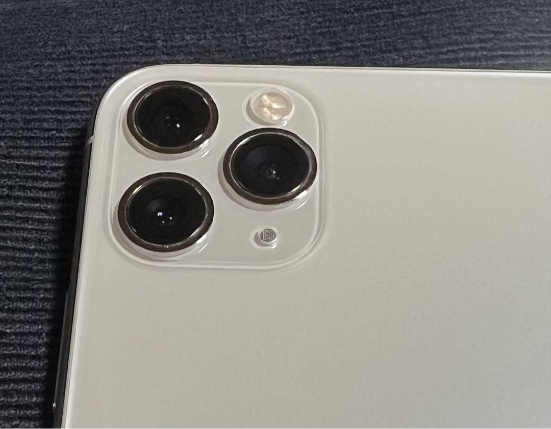 Apple iPhone 11 pro max シルバー　SIMフリー256GB Amazon.com: Apple iPhone 11 Pro Max, US Version, 256GB