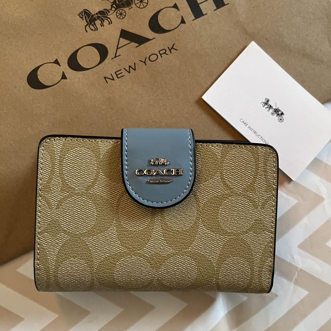 COACH コーチ　折り財布　ブルーカーキ　シグネチャー