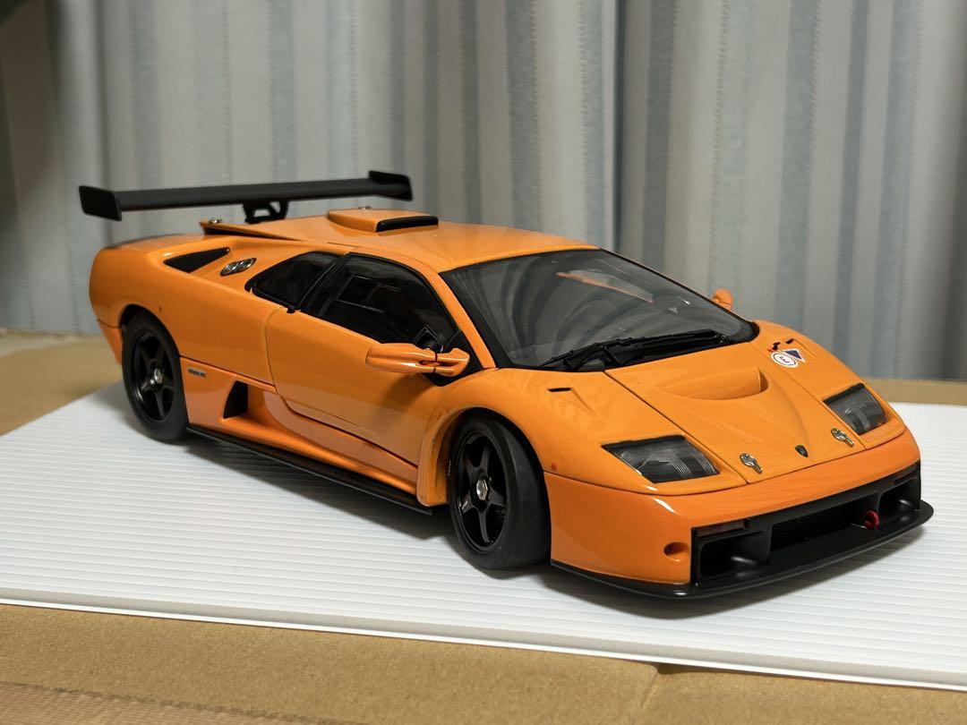 ランボルギーニ　ディアブロ　1/18 オレンジ　オートアート
