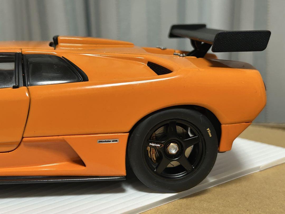 ランボルギーニ　ディアブロ　1/18 オレンジ　オートアート