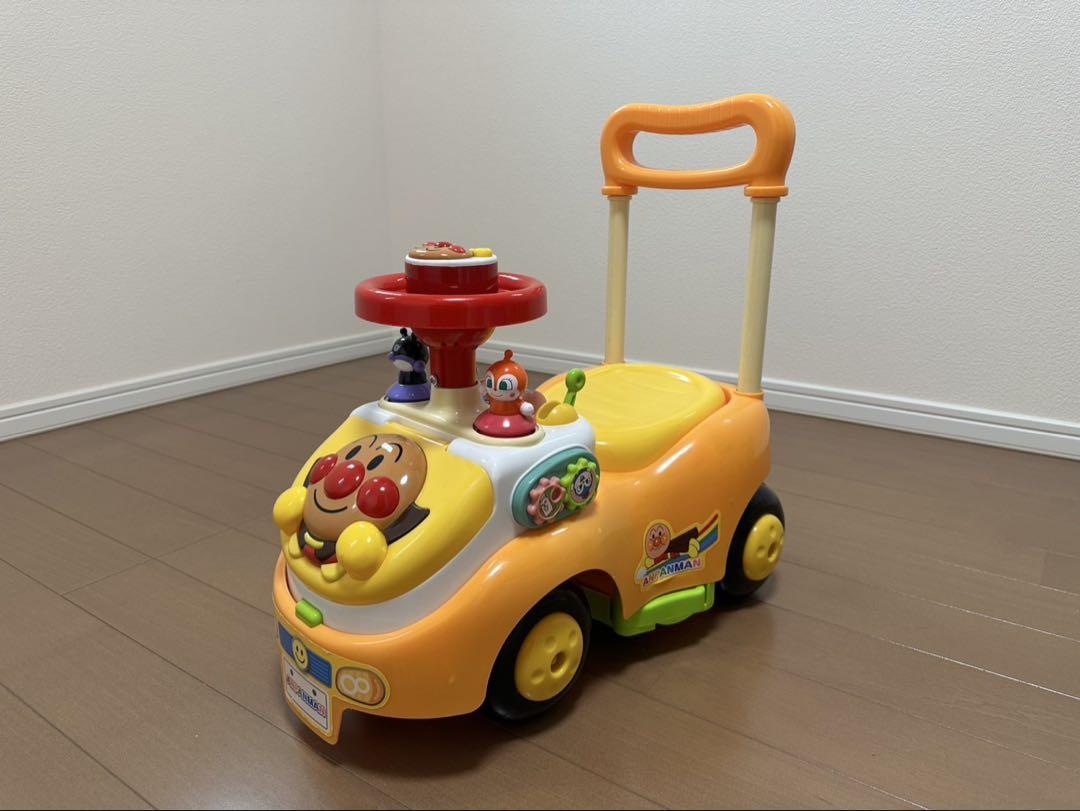 アンパンマン おもちゃカー