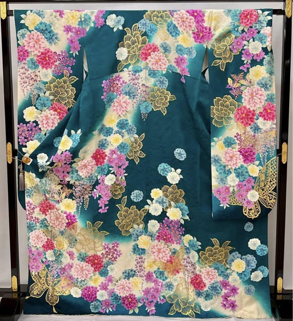 振袖　グリーン系　青緑　牡丹　蝶　桜　藤　刺繍　金彩　No.277着物・浴衣