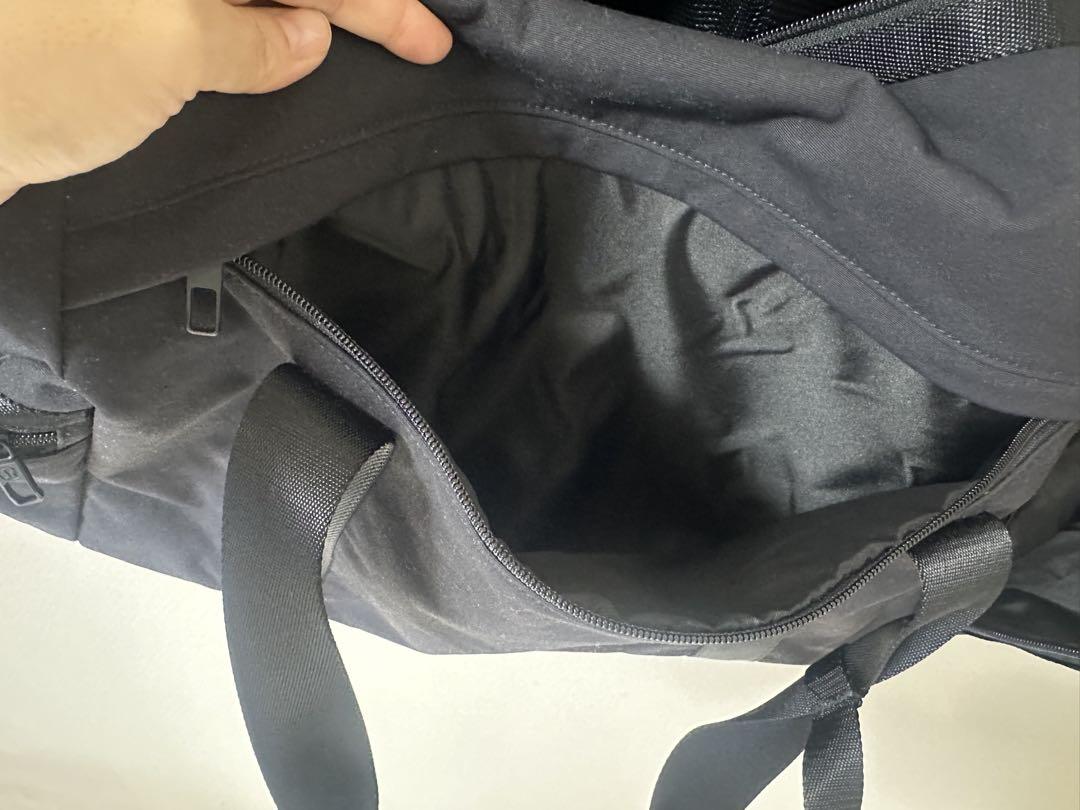 【Lululemon】Command day duffel