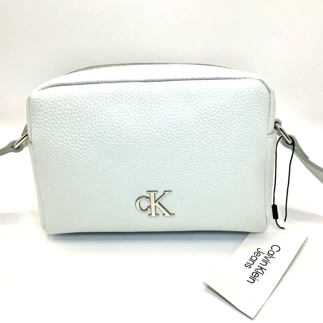 ☆新品☆Calvin Klein Jeans ショルダーバッグ ホワイト - メルカリ