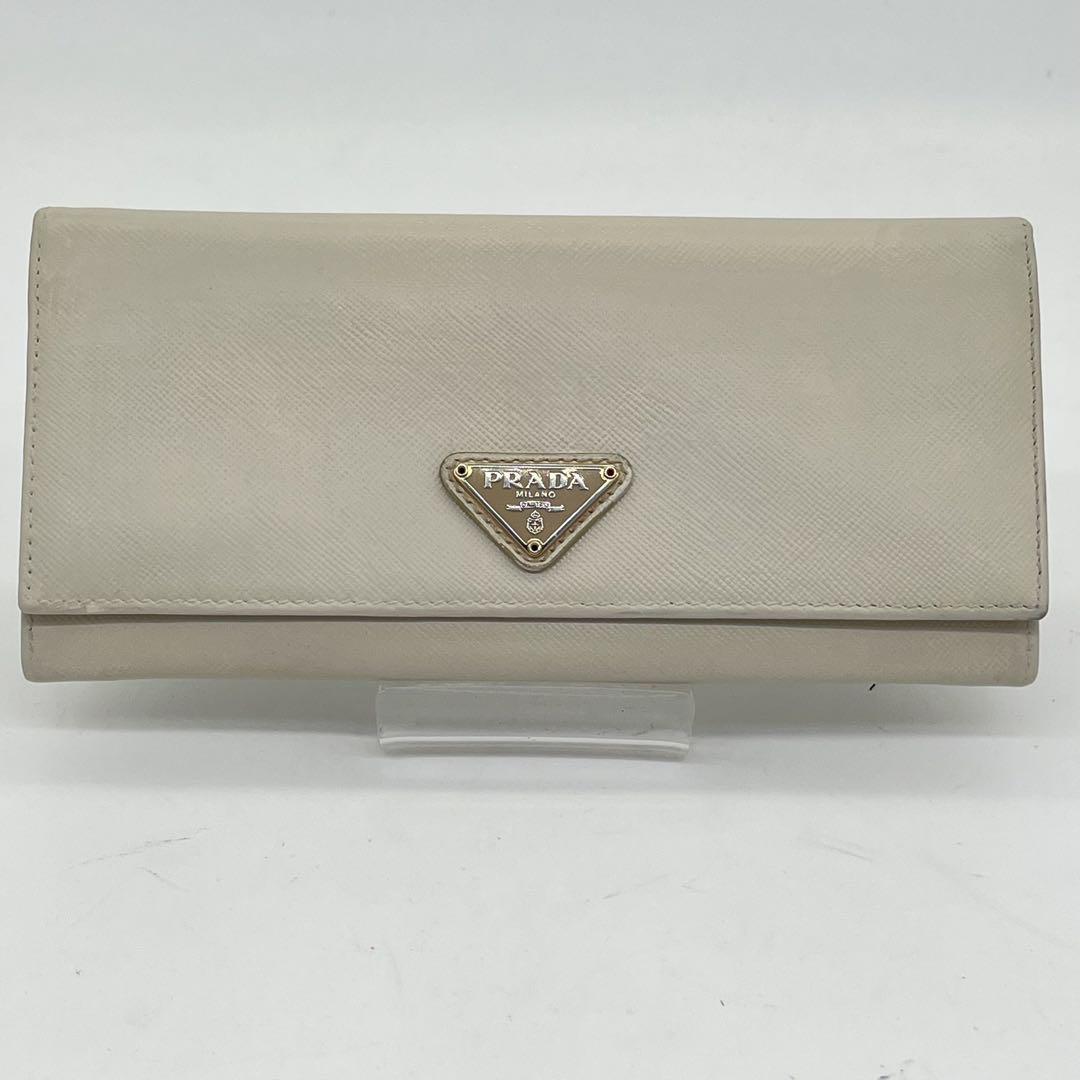 PRADA 長財布 フラップウォレット 三角プレート サフィアーノレザー 白