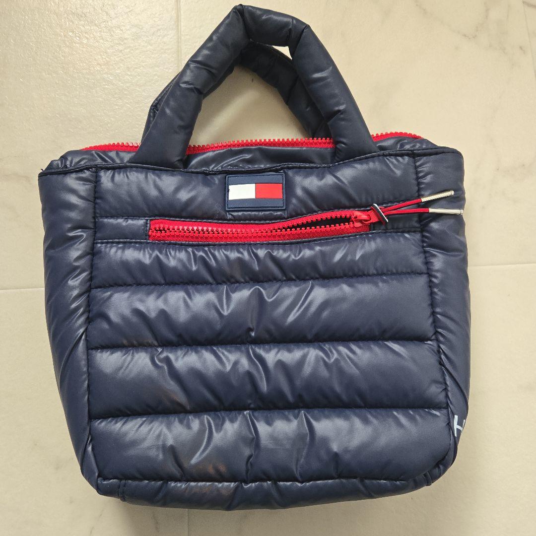 TOMMY HILFIGERラウンドトート