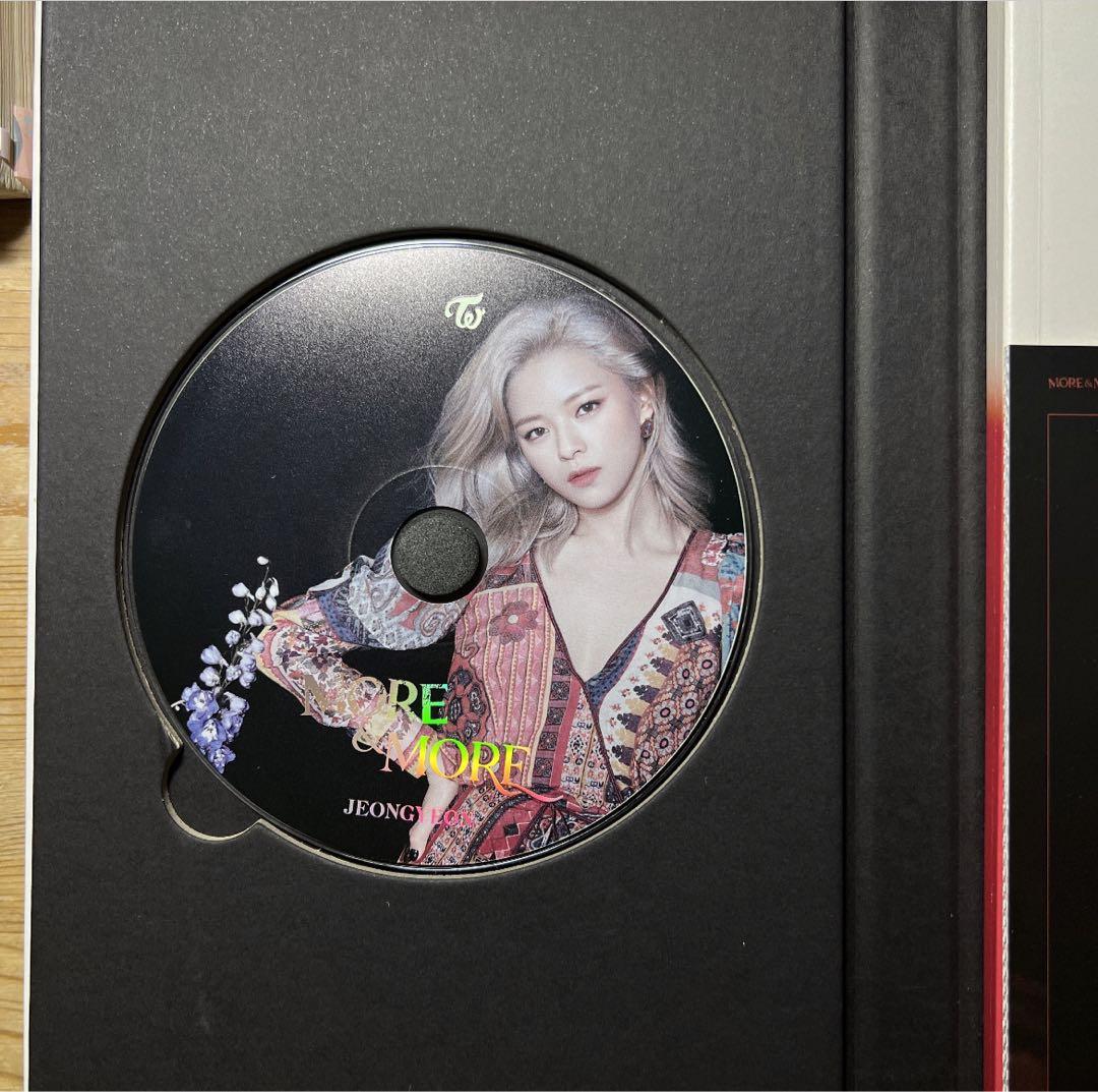 TWICE MORE&MORE CD 3形態 商品詳細ページ | ONCE JAPAN OFFICIAL SHOP | TWICE THE 9TH