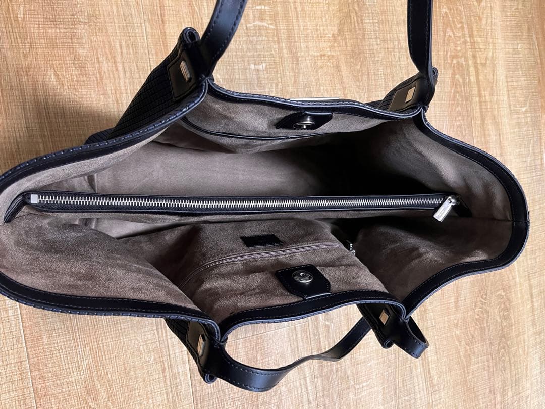 SERAPIANセラピアン トートバッグ レザー×ステパン ネイビー SERAPIANセラピアン トートバッグ レザー×ステパン ネイビー