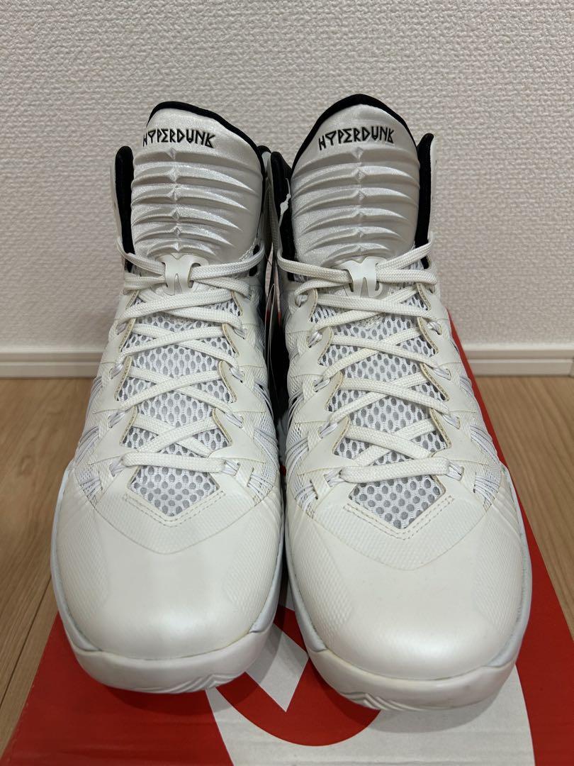 未使用NIKE HYPERDUNK ホワイト/ブラック　611455 - 100