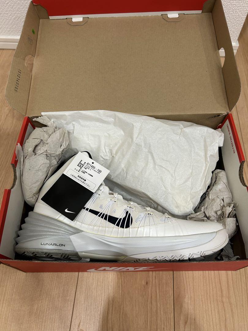 未使用NIKE HYPERDUNK ホワイト/ブラック　611455 - 100