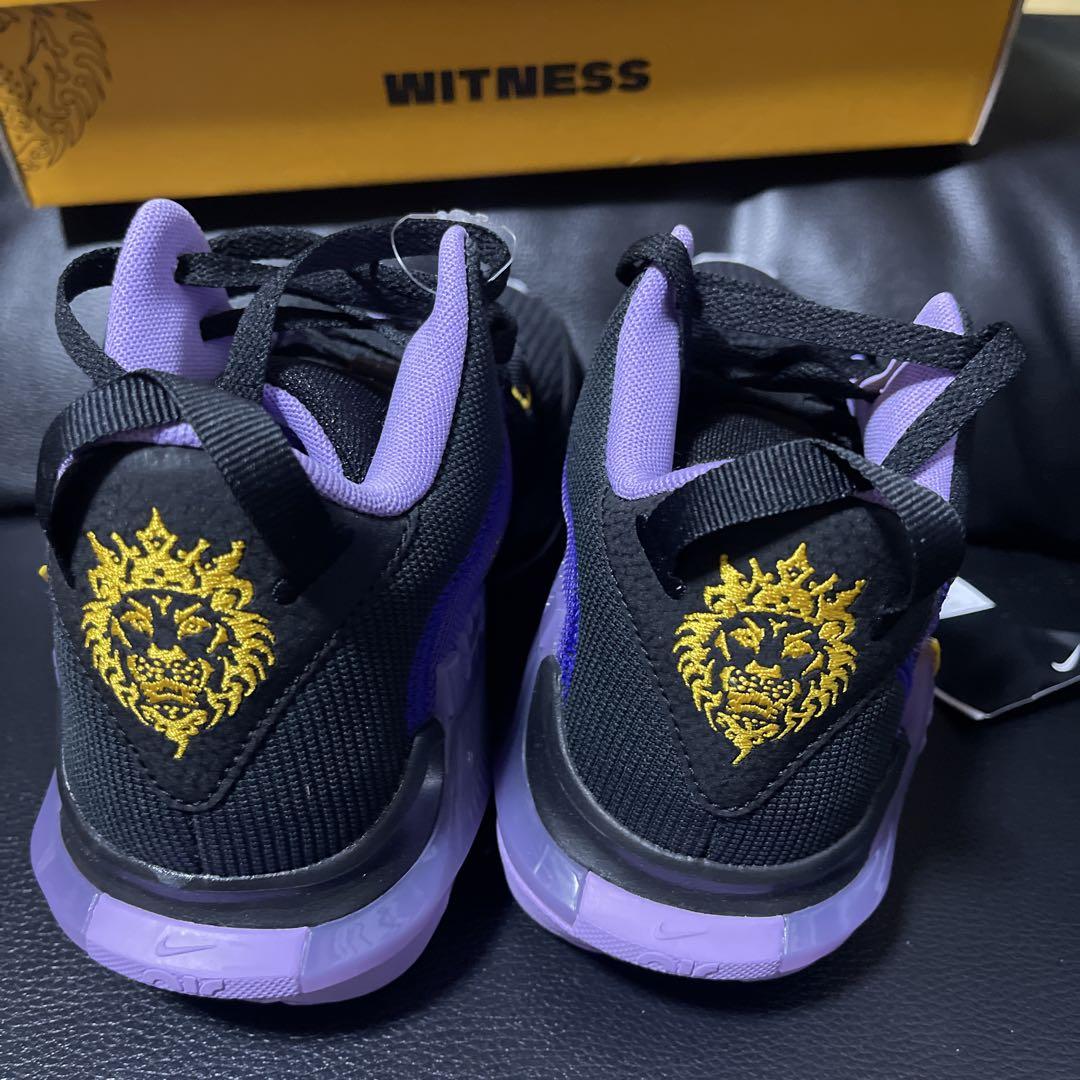 シューズ(女性用) LEBRON WITNESS VII 7.5