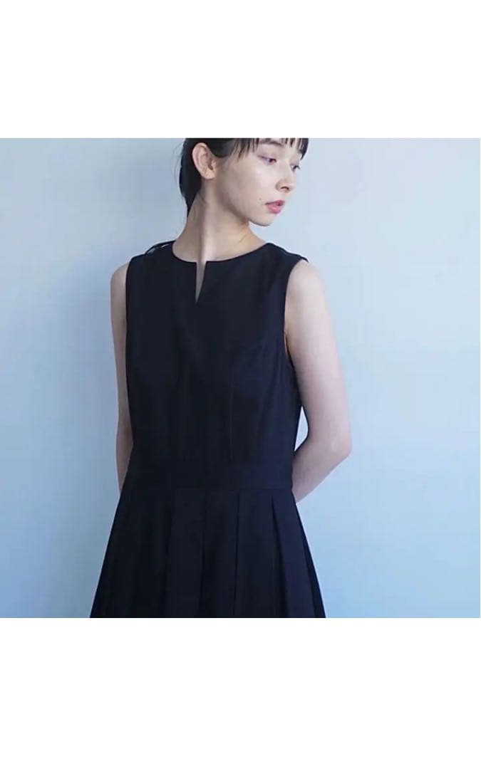 サマーセール35%オフ foufou ノースリーブタックワンピース | www