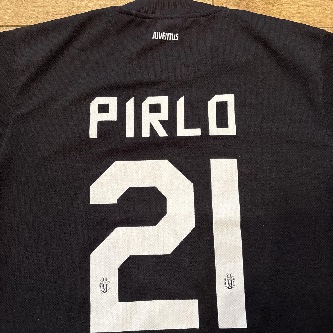 楽天市場】ユベントス 14/15 ホーム（白黒） #21 PIRLO