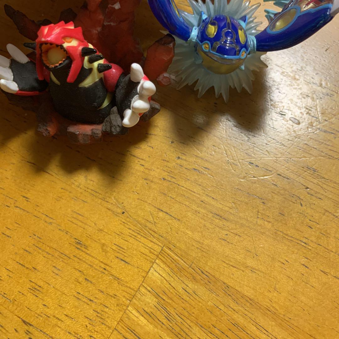 モンコレ 限定品 オメガルビー アルファサファイア メルカリ