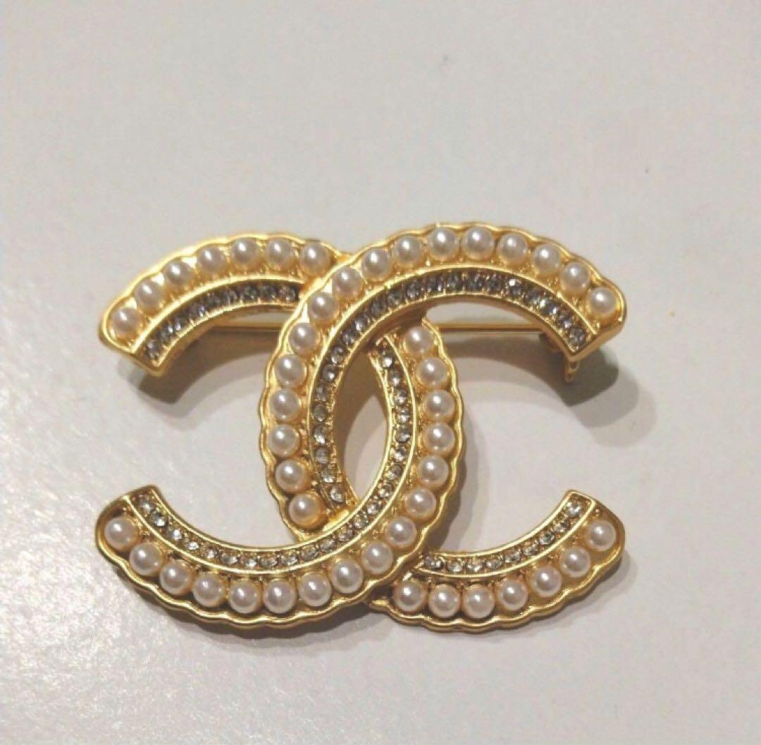 シャネル CHANEL ヴィンテージ ボタン ブローチ ゴールド