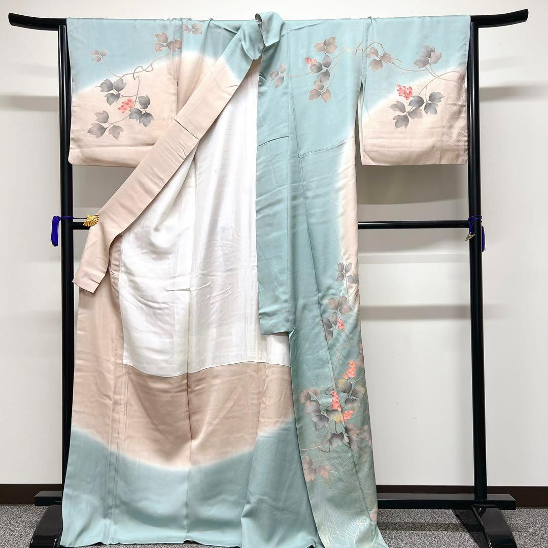 葦に花模様の訪問着　着物　124w