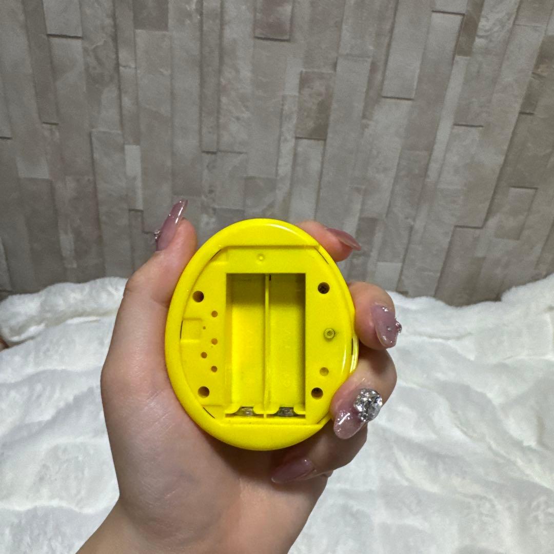 廃盤品 バンダイ たまごっち プラスカラー イエロー 廃盤品 バンダイ たまごっち プラスカラー イエロー