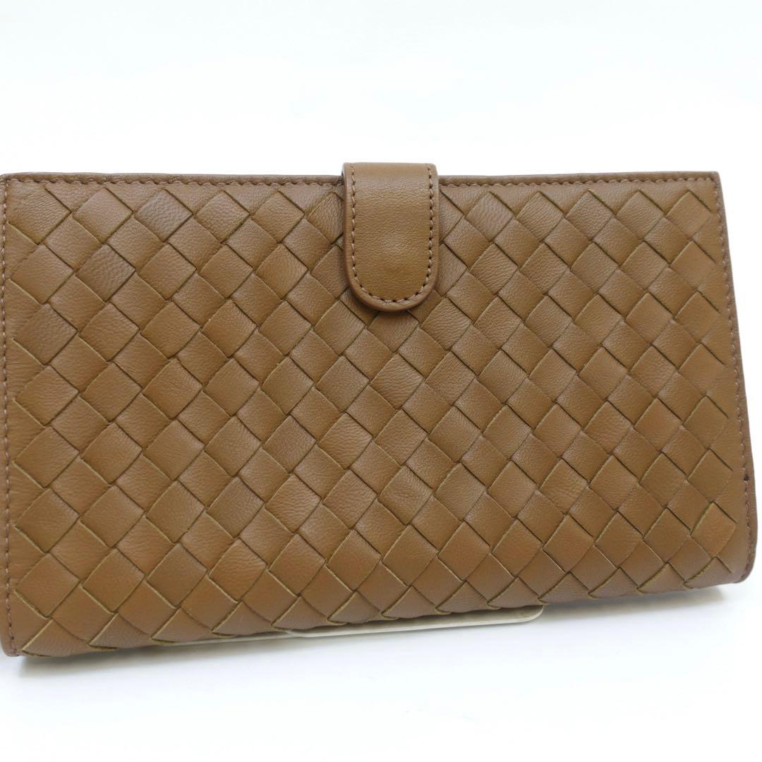 ボッテガヴェネタ　長財布　ラウンドジップ　イントレチャート　ブラウン　ウォレット