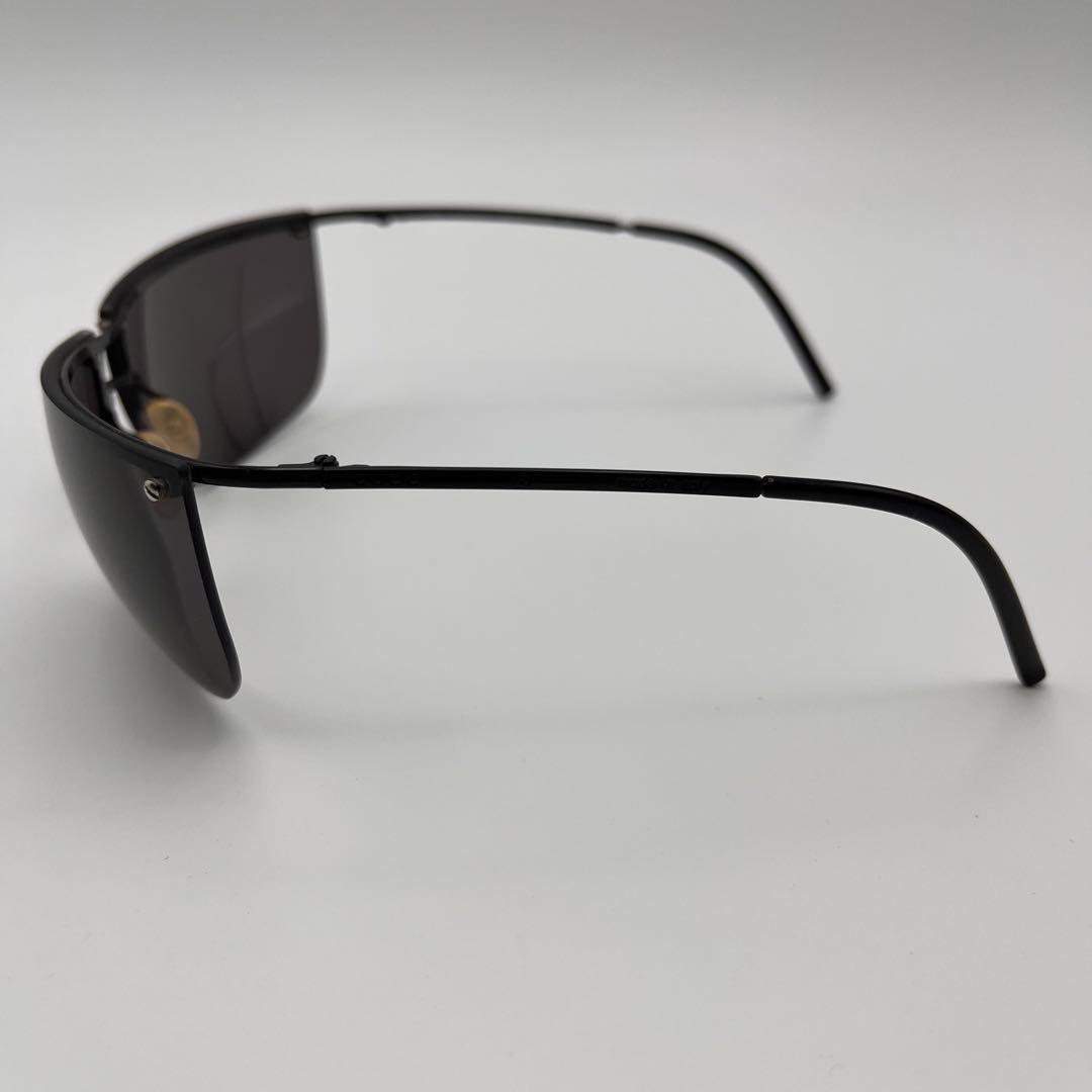 お手軽価格で贈りやすい GUCCIグッチサングラス ブラック ブラック