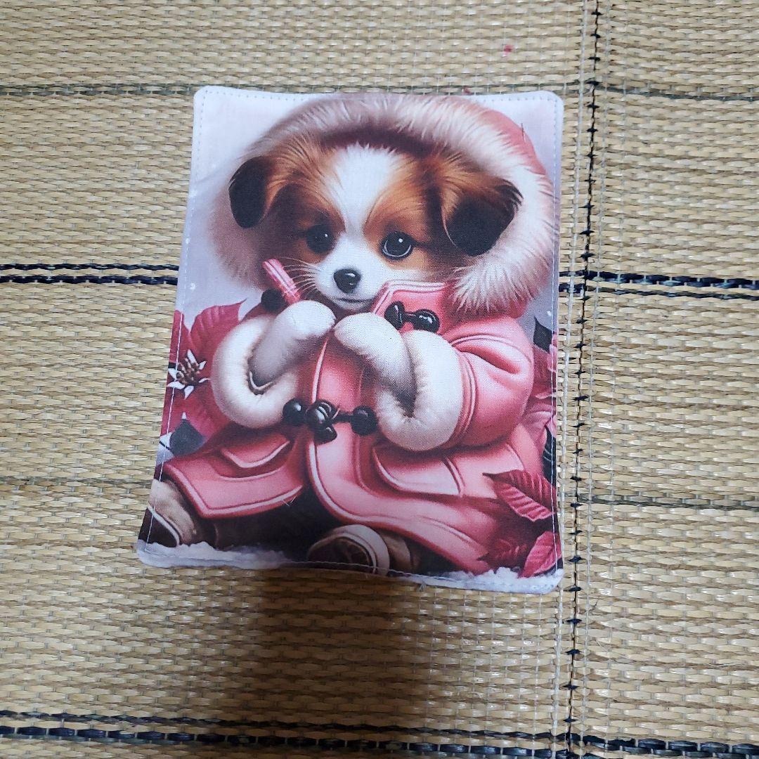 アロママです。
パピヨンダッフルコート