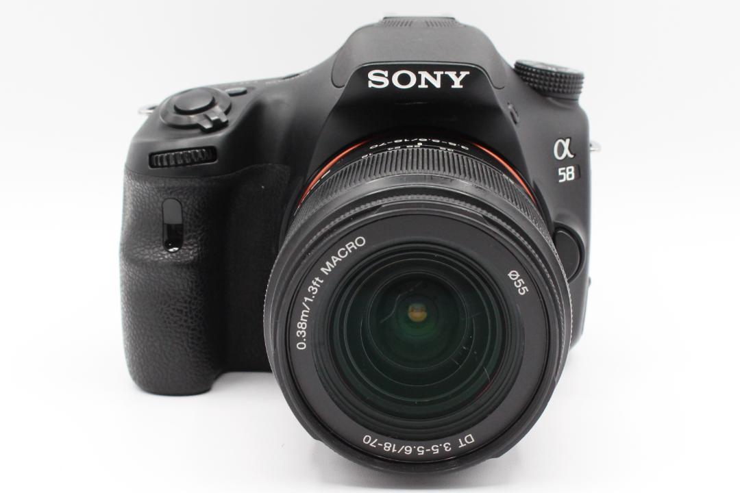 SONY α58　ショット数少なめ14869枚！可動式液晶♪収納ボックス付き！ SONY α58 ショット数少なめ14869枚！可動式液晶♪収納ボックス