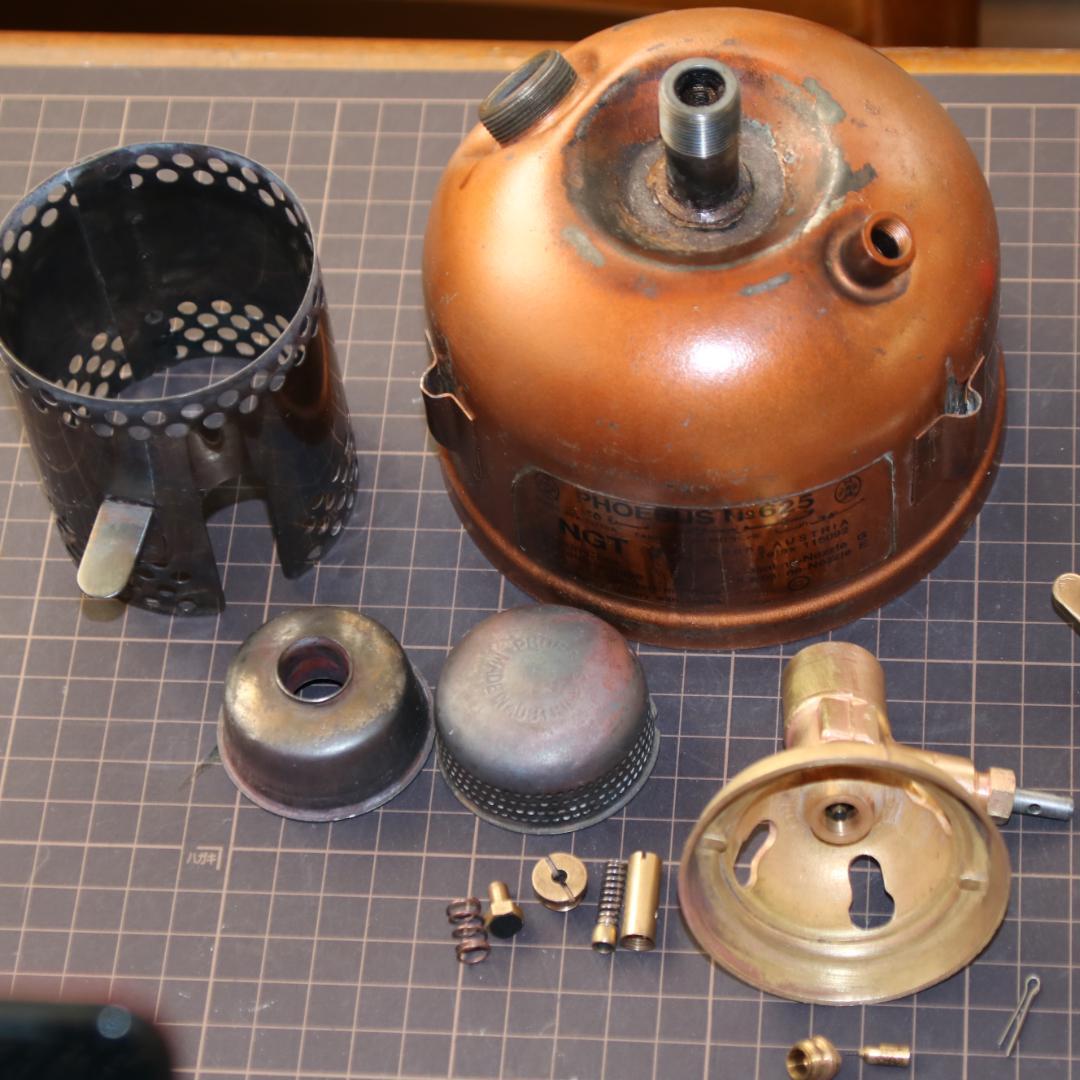 ホエーブス No.625　赤缶　大ブス　No.12　※