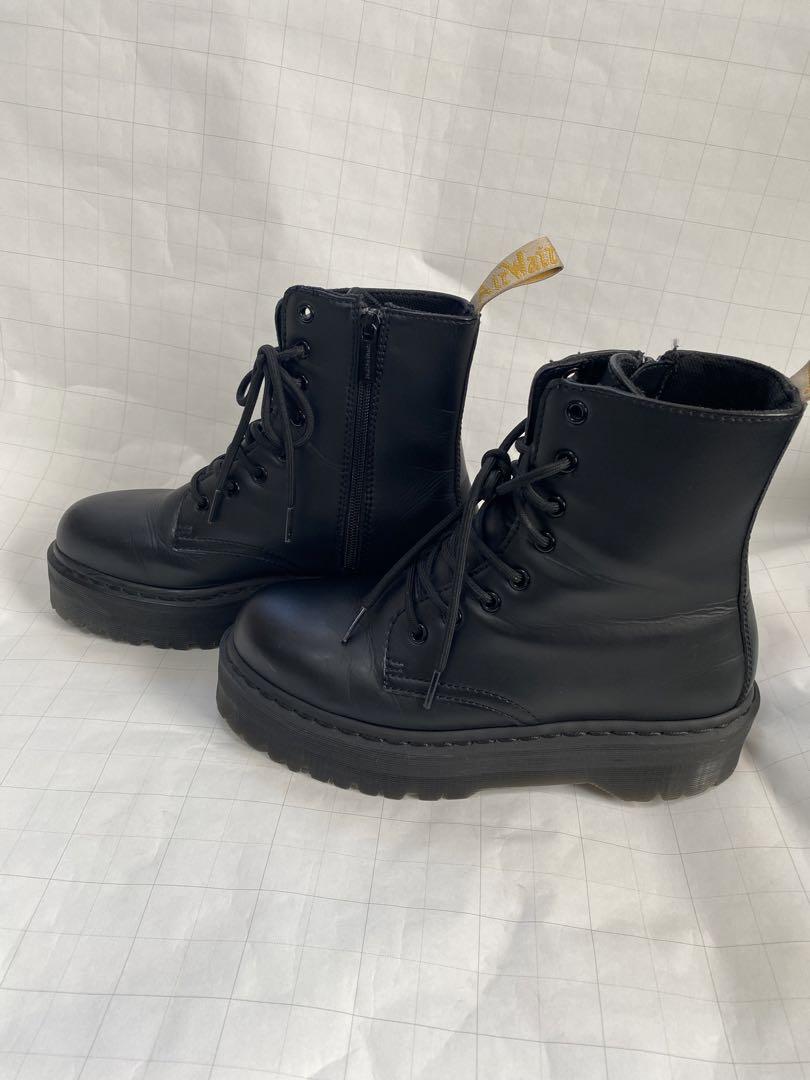Dr. Martens 黒 レザー 8ホール ヒール約5cm
