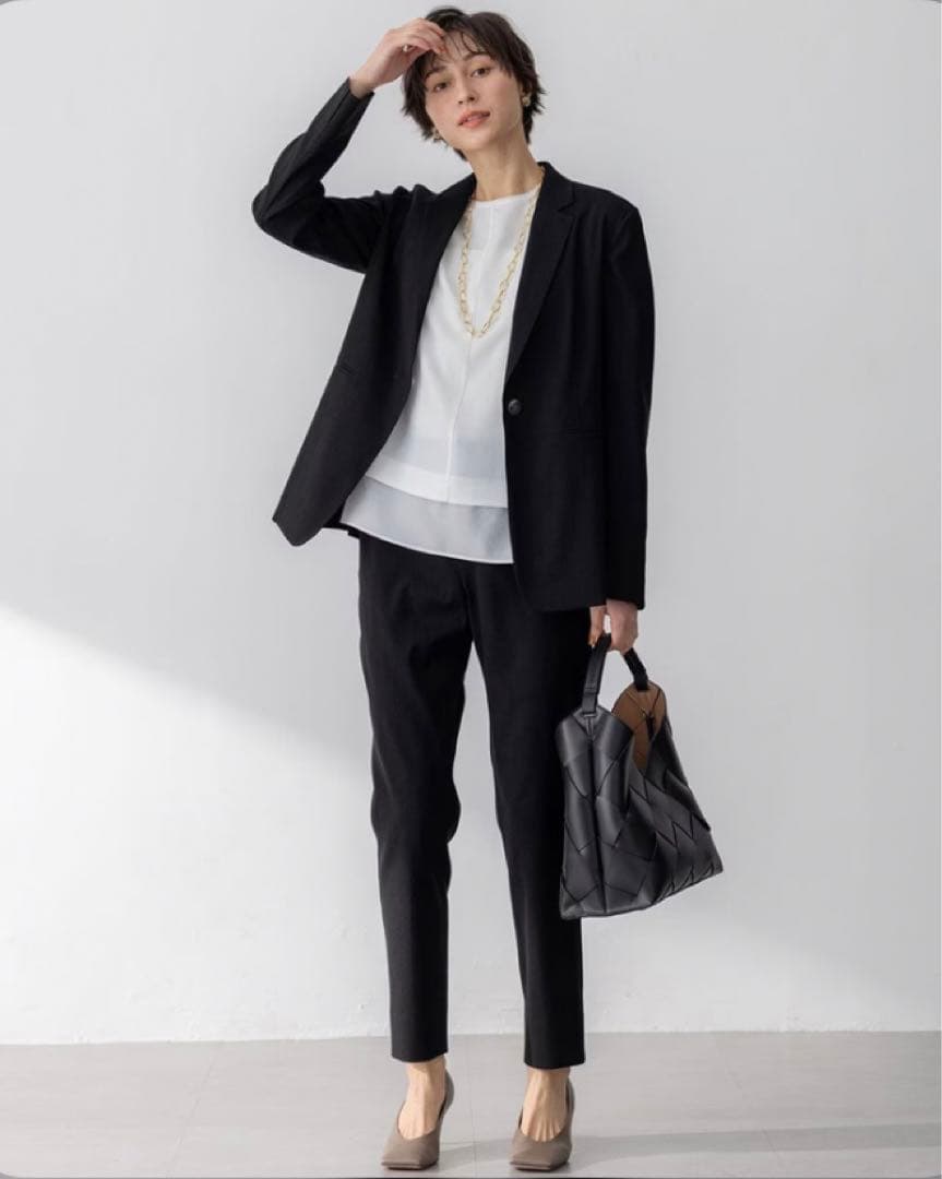 23区　今季ストレッチジョーゼット シアーコンビ カットソー