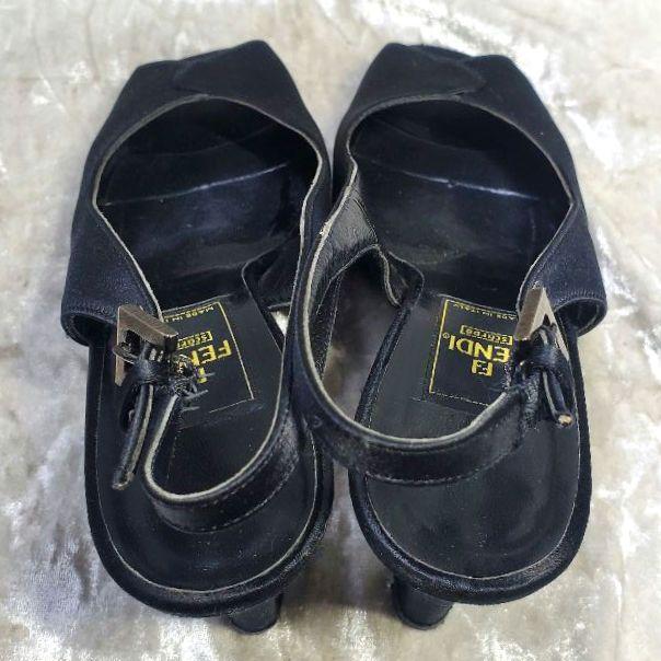 FENDI フェンディ パンプス 黒 36 1/2(23cm位) 4103822D0055 FENDI（フェンディ）パンプス 黒 サイズ:36 1/2(23cm位