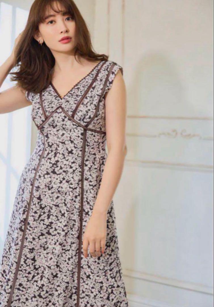 ワンピース herlipto Lace Trimmed Floral Dress Lace Trimmed Floral Dress（ワンピース）｜Her lip to（ハー