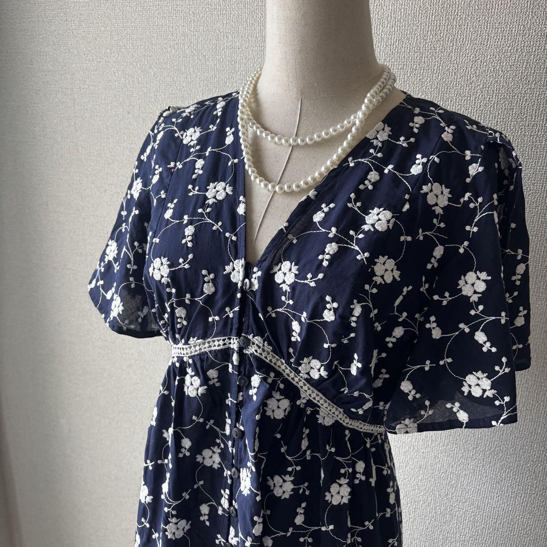 未使用　ZARA エンブロイダリー　ロング　ミディ　ワンピース　刺繍　花柄　S