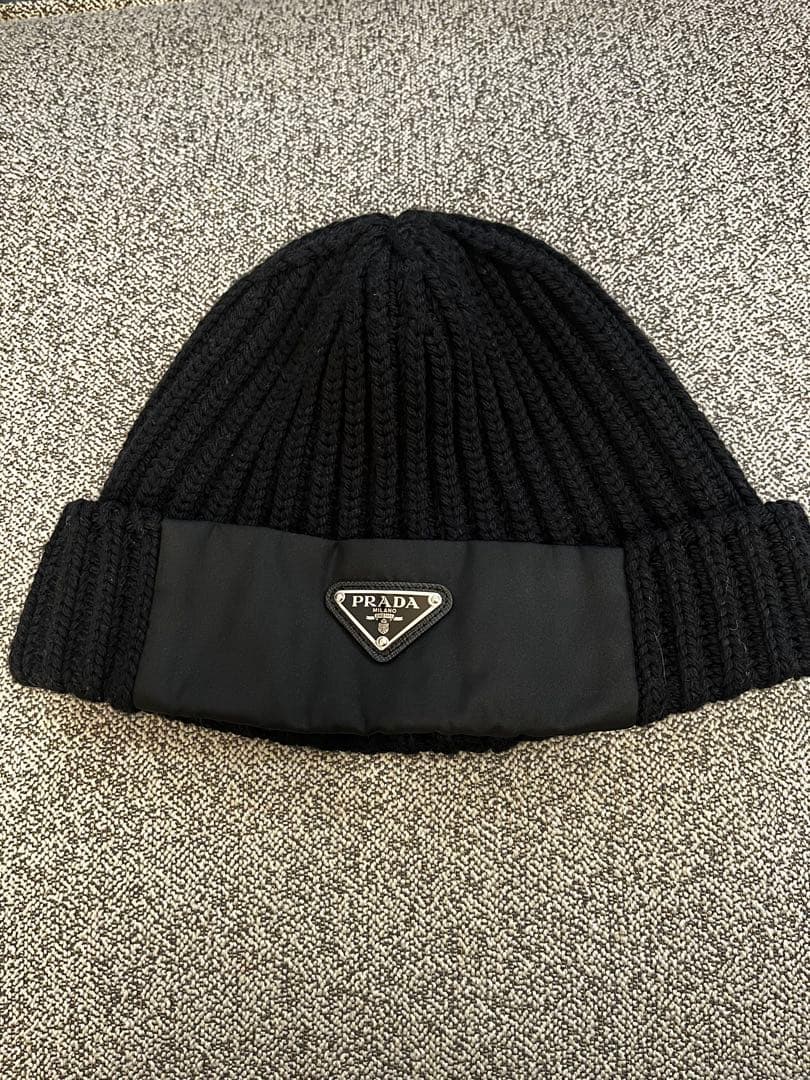 PRADA プラダ RE-NYLON 黒 ニット帽 M - メルカリ