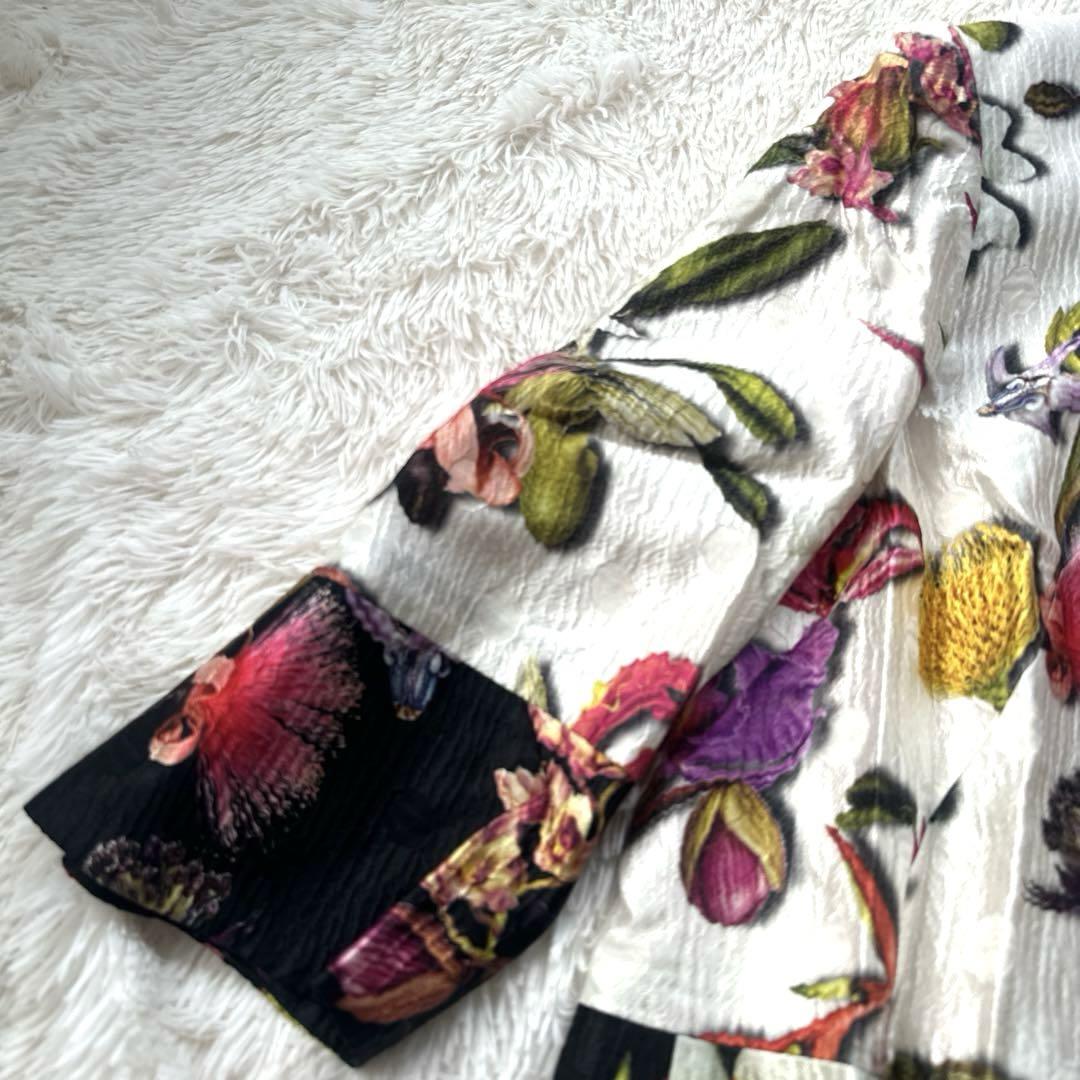 【美品】ESCADA エスカーダ　花柄ノーカラーシルクジャケット