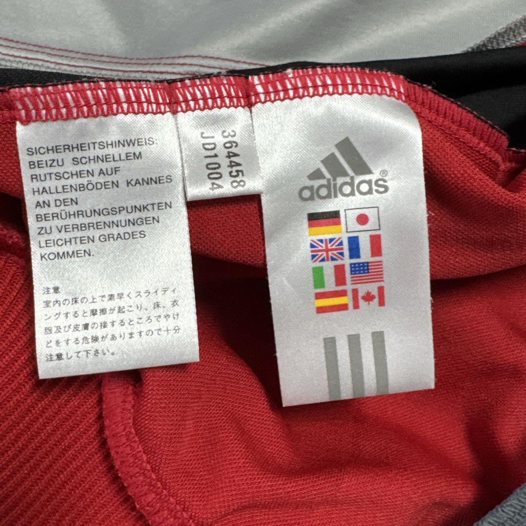 アディダス　リバプール　トラックトップ　チェッカーフラッグ　市松模様　プレミア
