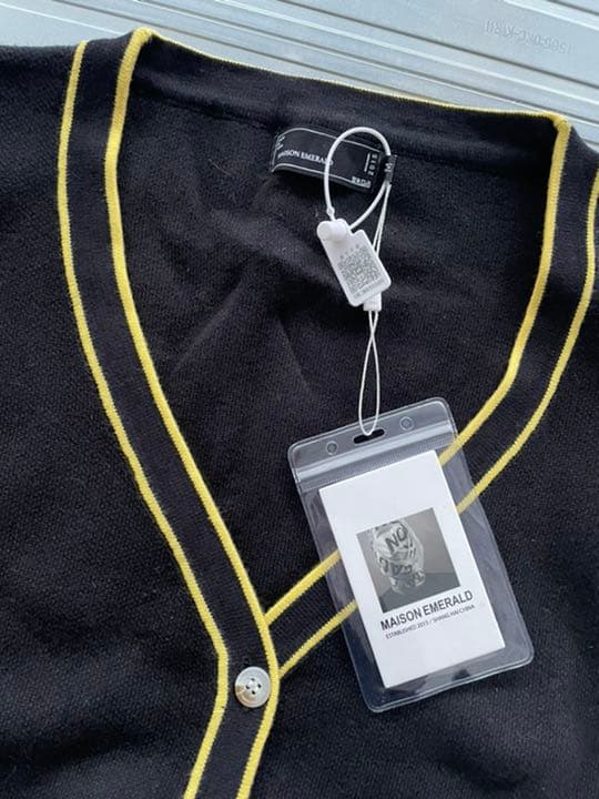 MAISON EMERALD(メゾンエメラルド) スマイリー カーディガン | www