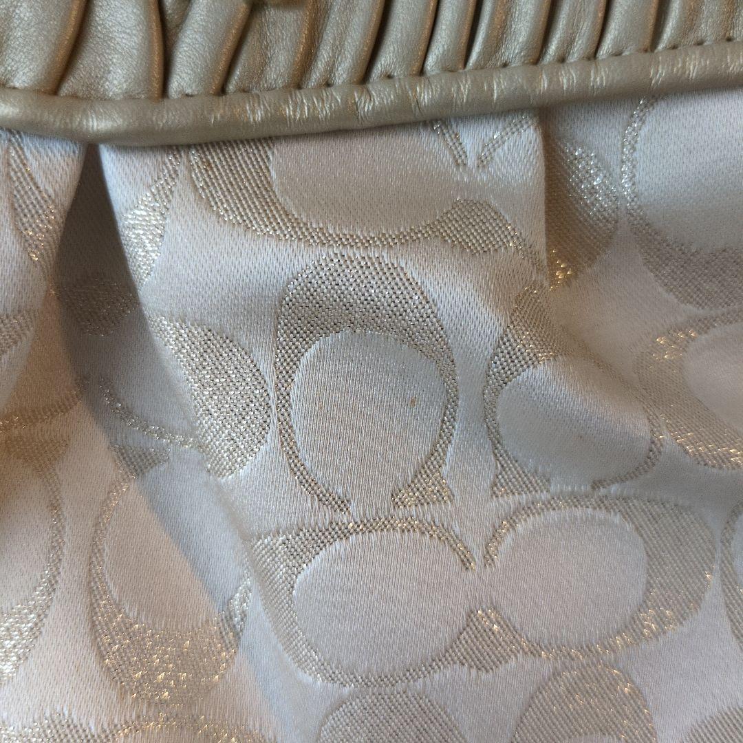 COACH バッグ　ホワイト系