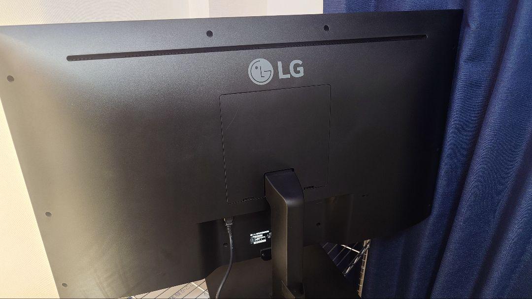 LG 43UD79-B ディスプレイ モニター 4k ips 43インチ