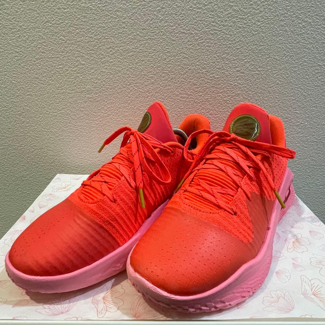 アンダーアーマーCURRY 4 LOW flotro カリー4 フロトロ 27㎝UNDER ARMOUR