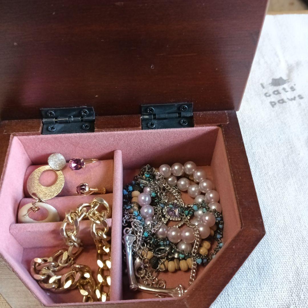 遺品生前整理☆アクセサリまとめ売り☆ニナリッチ☆ディズニー☆パールセット