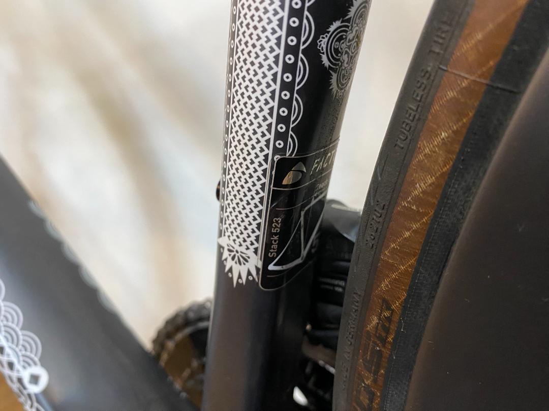 FACTOR O2 VAM 52サイズ　美品　デュラエース　Di2　12速 決算SALE ファクター FACTOR O2 VAM DISC 52サイズ シマノ