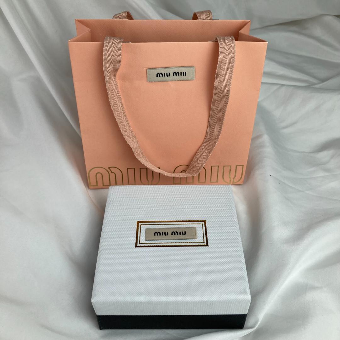 MIU MIU ミュウミュウ ピアス シルバー