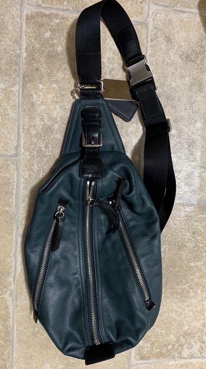 COACH ボディバッグ