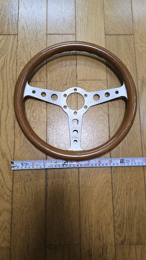 momo ウッド ステアリング ハンドル　旧車