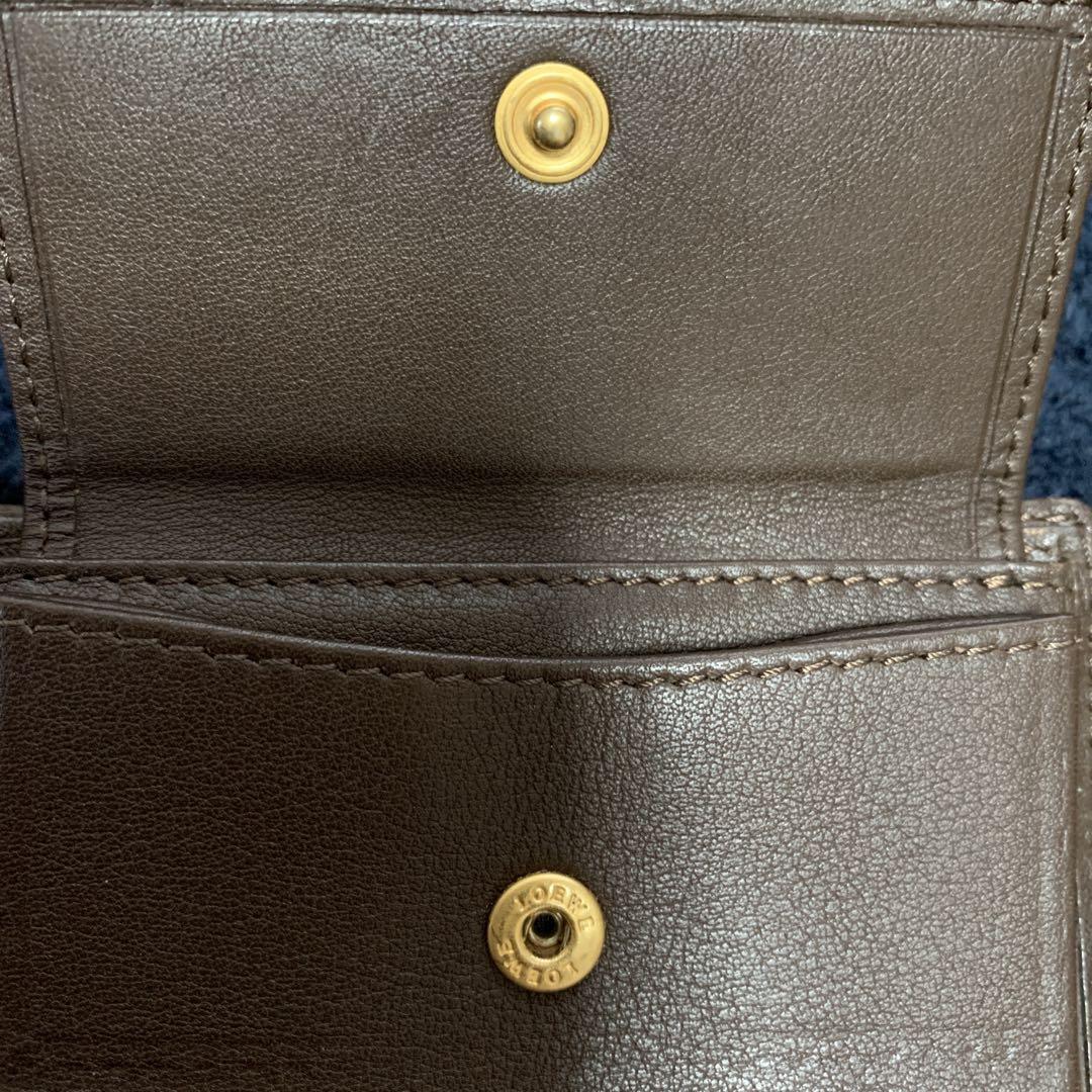 te226ページ　LOEWE 二つ折り財布 ブラウン レザー美品中古品