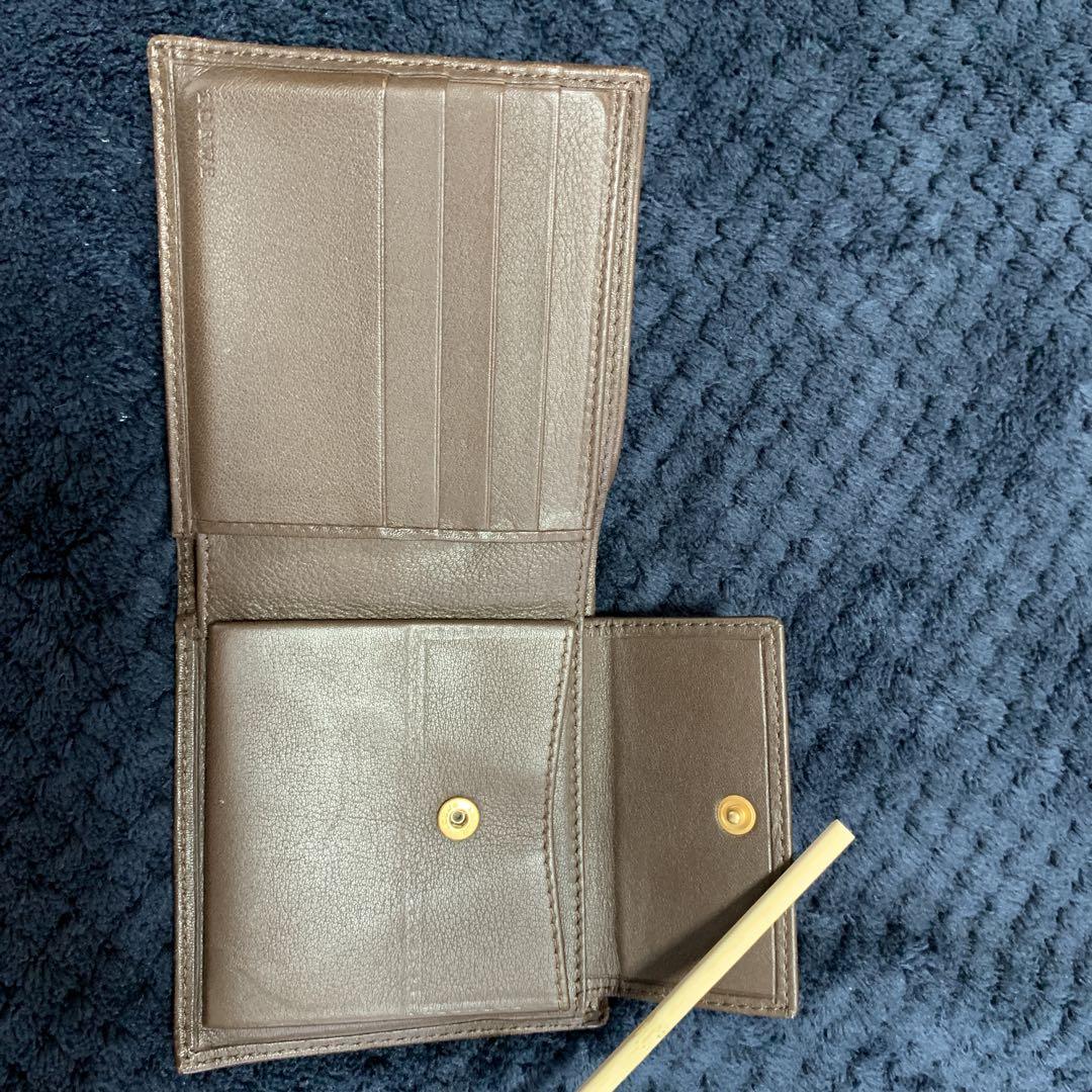 te226ページ　LOEWE 二つ折り財布 ブラウン レザー美品中古品