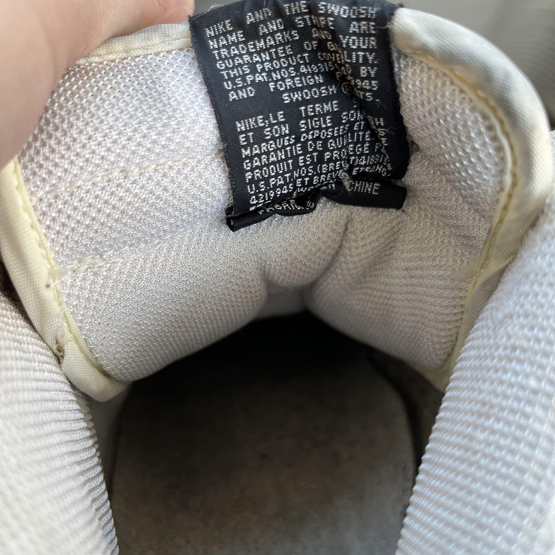 ASICS バスケットボールシューズ ホワイト キッズ ハイカット
